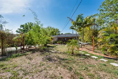 1325 54th Avenue N, Saint Petersburg, FL 33703 - Photo 27
