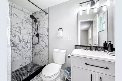 2449 66th Avenue S, Saint Petersburg, FL 33712 - Photo 7