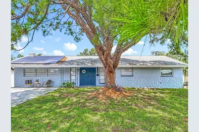 2449 66th Avenue S, Saint Petersburg, FL 33712 - Photo 1