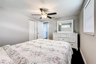 2449 66th Ave S, Saint Petersburg, FL 33712 - Photo 9