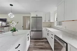 15226 Valdosta Rd, Spring Hill, FL 34610 - Photo 15