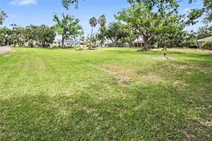 1713 14th Ave W, Palmetto, FL 34221 - Photo 13