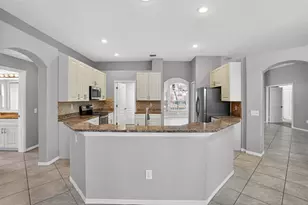 3725 Hollow Wood Dr, Valrico, FL 33596 - Photo 15