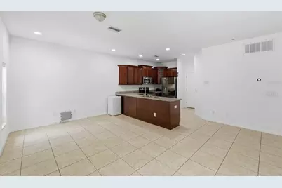 4118 Woodacre Lane, Tampa, FL 33624 - Photo 15