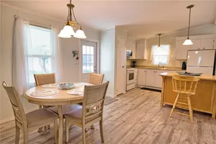 618 Iglesia Dr, North Port, FL 34287 - Photo 9