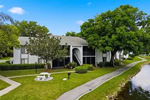1135 Pine Ridge Cir W, Tarpon Springs, FL 34688 - Photo 53