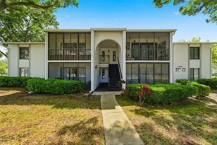 1135 Pine Ridge Cir W, Tarpon Springs, FL 34688 - Photo 1