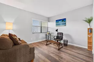 14130 Rosemary Ln, Largo, FL 33774 - Photo 13