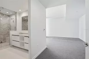 400 Central Ave, Saint Petersburg, FL 33701 - Photo 21