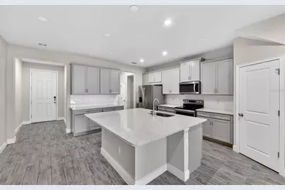 6050 Grand Sonata Avenue, Lutz, FL 33558 - Photo 7