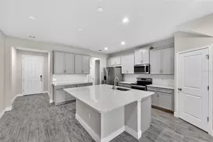 6050 Grand Sonata Ave, Lutz, FL 33558 - Photo 7