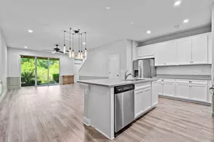 5845 Grand Sonata, Tampa, FL 33558 - Photo 3