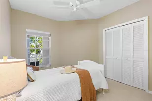 11351 Shipwatch Ln, Largo, FL 33774 - Photo 45