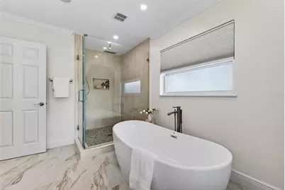 4790 Venetian Boulevard NE, Saint Petersburg, FL 33703 - Photo 23