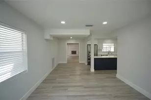 3617 S Gardenia Ave, Tampa, FL 33629 - Photo 3