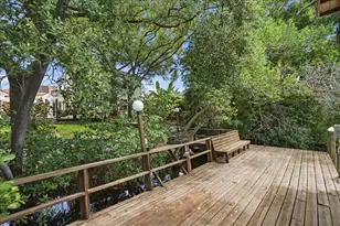 860 Sand Pine Dr NE, Saint Petersburg, FL 33703 - Photo 37