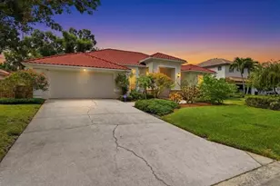 860 Sand Pine Dr NE, Saint Petersburg, FL 33703 - Photo 41