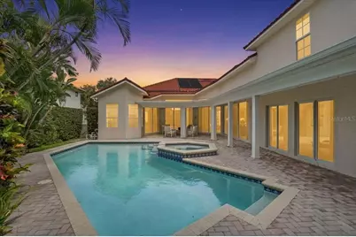 860 Sand Pine Drive NE, Saint Petersburg, FL 33703 - Photo 3