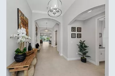 6916 Neopolitan Court, Apollo Beach, FL 33572 - Photo 7