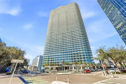 400 Central Avenue #301, Saint Petersburg, FL 33701 - Photo 1
