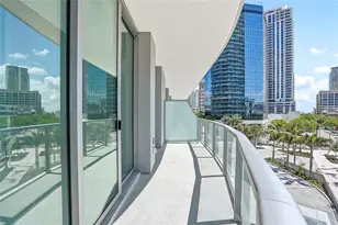 400 Central Ave, Saint Petersburg, FL 33701 - Photo 17