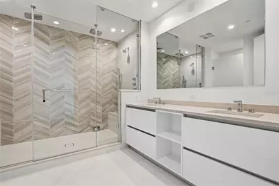 400 Central Avenue #301, Saint Petersburg, FL 33701 - Photo 25