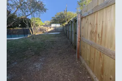 1461 S Jefferson Avenue, Clearwater, FL 33756 - Photo 23