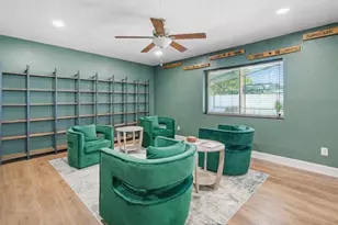 9653 Golden Grove St, Seminole, FL 33772 - Photo 9