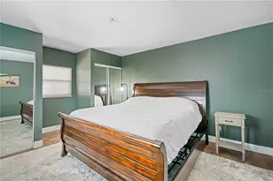 9653 Golden Grove St, Seminole, FL 33772 - Photo 11