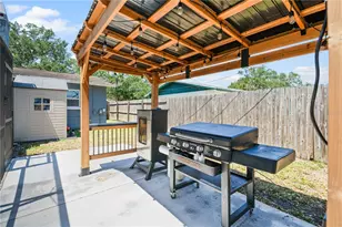 9653 Golden Grove St, Seminole, FL 33772 - Photo 25