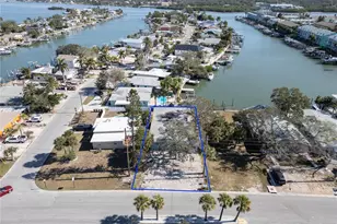 717 E Gulf Blvd, Indian Rocks Beach, FL 33785 - Photo 27