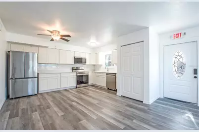 717 E Gulf Boulevard #2, Indian Rocks Beach, FL 33785 - Photo 7