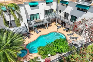 325 Island Way, Clearwater Beach, FL 33767 - Photo 23