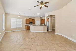 30610 Casewell Pl, Wesley Chapel, FL 33545 - Photo 25
