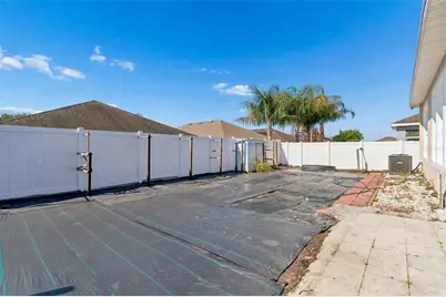 30610 Casewell Place, Wesley Chapel, FL 33545 - Photo 35