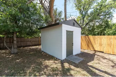 3926 40th Avenue N, Saint Petersburg, FL 33714 - Photo 23