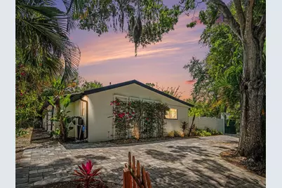 4050 Turks Cap Place, Sarasota, FL 34234 - Photo 27