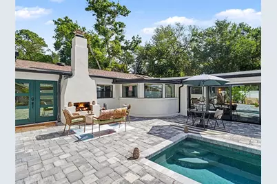 4050 Turks Cap Place, Sarasota, FL 34234 - Photo 3