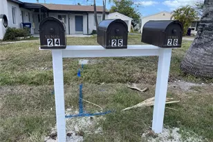 24 Lynn Way, Madeira Beach, FL 33708 - Photo 17