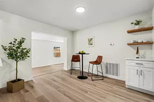 707 Queens Ct, Seffner, FL 33584 - Photo 11