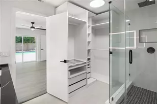 11492 93rd St, Largo, FL 33773 - Photo 11