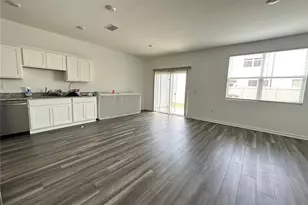 6287 Bucket Ct, Gibsonton, FL 33534 - Photo 5