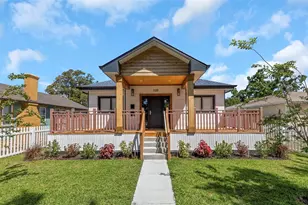 1125 Melrose Ave S, Saint Petersburg, FL 33705 - Photo 1