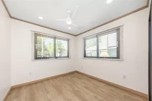 1125 Melrose Ave S, Saint Petersburg, FL 33705 - Photo 21