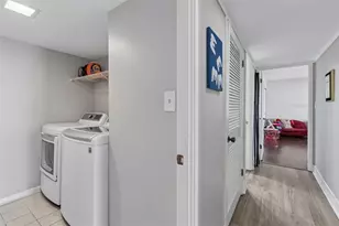 4141 Bayshore Blvd, Tampa, FL 33611 - Photo 17