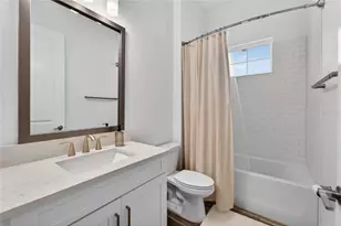 1071 Seagrape Dr, Ruskin, FL 33570 - Photo 35