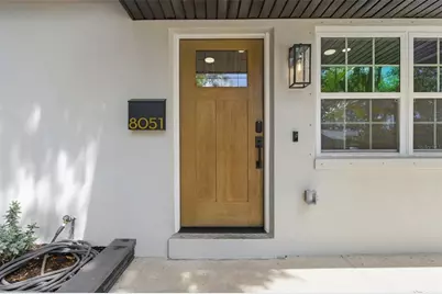 8051 26th Avenue N, Saint Petersburg, FL 33710 - Photo 7