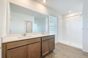 35541 Kinsey Pt, Zephyrhills, FL 33541 - Photo 37