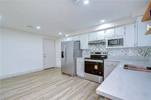 5211 S 85th St, Tampa, FL 33619 - Photo 13