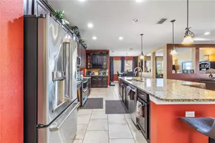 1309 Parker Den Dr, Ruskin, FL 33570 - Photo 13